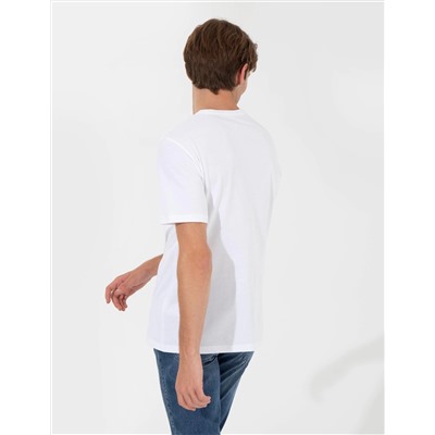 Beyaz Slim Fit Baskılı Bisiklet Yaka Tişört