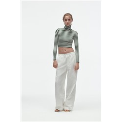 JERSEY PUNTO CROP CUELLO SUBIDO