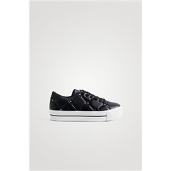 Sneakers efecto piel bordado lentejuelitas