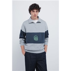 Sudadera cortes escudo