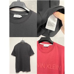 Футболка  CALVIN KLEI*N ОРИГИНАЛ!