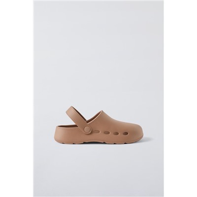 RUBBERISED CLOGS