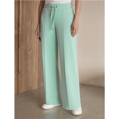 Прямые трикотажные брюки на резинке из футера двухнитки эластичные