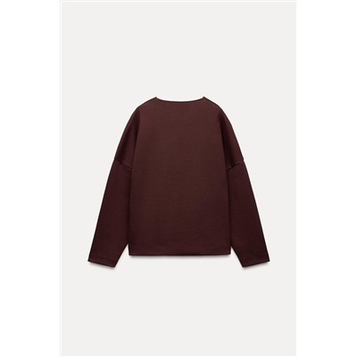 INTERLOCK V-NECK TOP