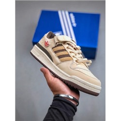 Кроссовки Adida*s
