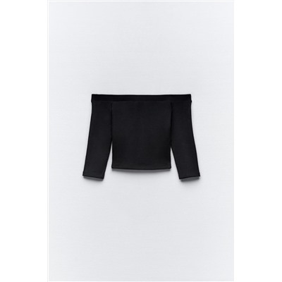 OFF-THE-SHOULDER CROP TOP