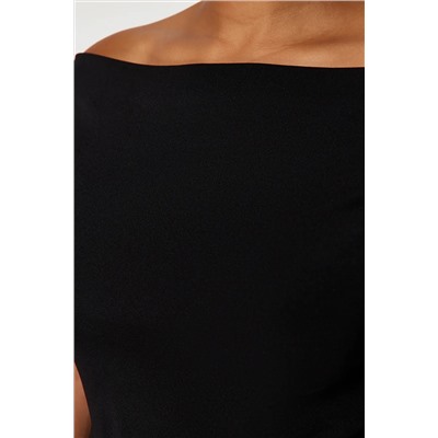 Siyah Kayık/Degaje/Madonna Yaka Örme Bluz TBBSS24AF00021