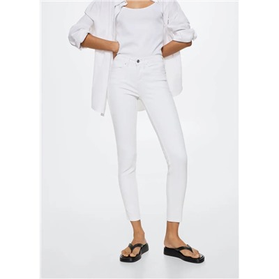Jeans skinny push-up -  Mujer | MANGO OUTLET España