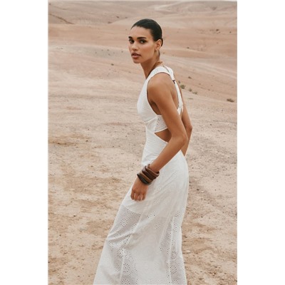 EMBROIDERED MIDI DRESS