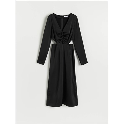 Kleid mit Cut-out