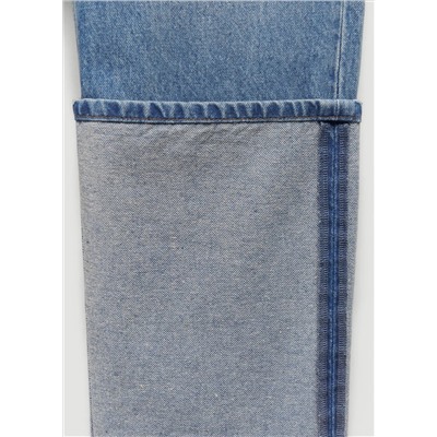 Jeans rectos bajo vuelto