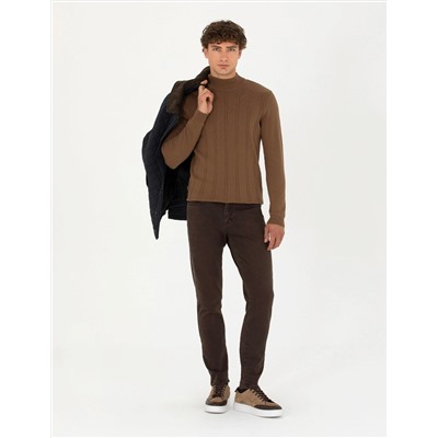 Coconut Slim Fit Kazak