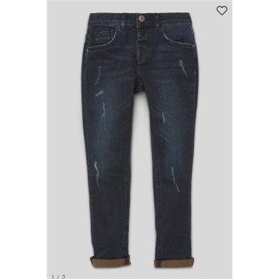 THE SLIM JEANS