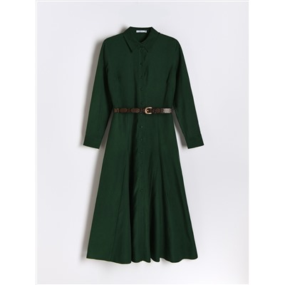 Kleid mit Gürtel