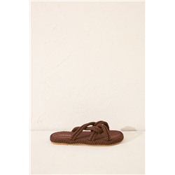 Sandalias marrones tiras cruzadas