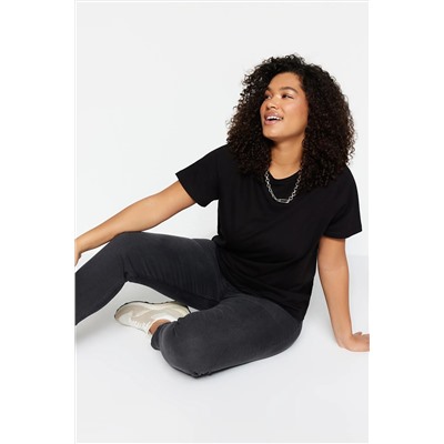 Siyah Regular Fit Basic Bisiklet Yaka %100 Pamuk Örme Büyük Beden T-Shirt TBBSS22TS0733