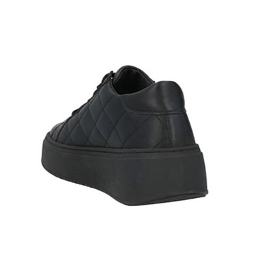 NILA & NILA Sneakers