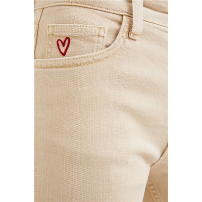 Vaquero Flare cropped