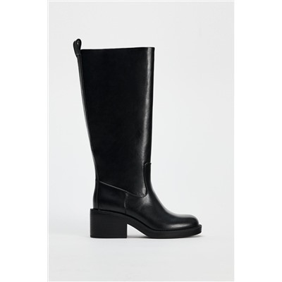 BLOCK HEEL BOOTS