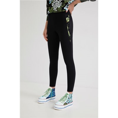 Leggings transparencias laterales