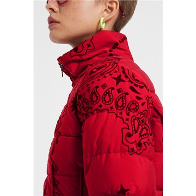 Chaqueta acolchada cuello tortuga
