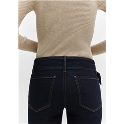Jeans flare cinturón