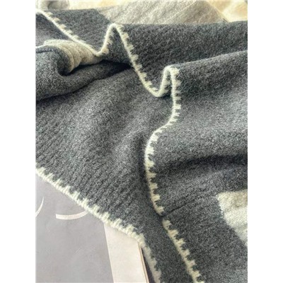 Женский свитер из смесовой шерсти в стиле колорблок  Primar*k