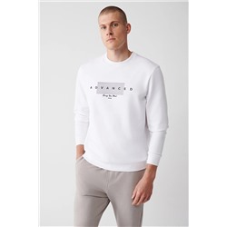 Avva Erkek Beyaz Interlok Kumaş Bisiklet Yaka Baskılı Standart Fit Normal Kesim Sweatshirt A32y1371 A32Y1371