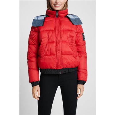 Chaqueta corta acolchada doble capucha