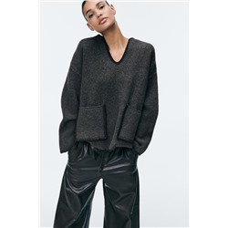 KNIT SWEATER WITH CONTRAST TOPSTITCHING