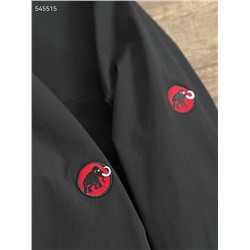 Водоотталкивающая куртока с капюшоном Mammu*t SOFtech