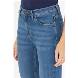 Kadın Açık Mavi Jean Pantolon