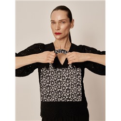 Bluse mit Lochstickerei
