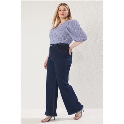 Koyu Mavi Yüksek Bel Pis Uç Detaylı Geniş Paça Comfort Büyük Beden Wide Leg Jeans TBBSS23CJ00009