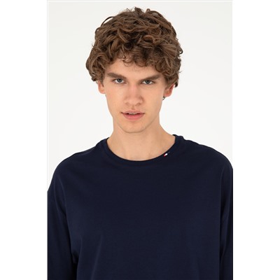 Erkek Oversize Fit Bisiklet Yaka Lacivert Tişört