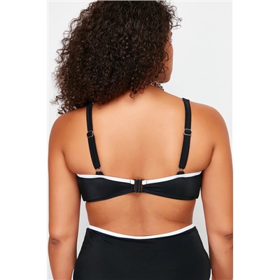 Siyah Kontrast Biye Detaylı Bralette Büyük Beden Bikini Üstü TBBSS24CT00008