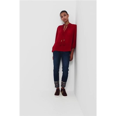 Blusa manga 3/4 cuello pico