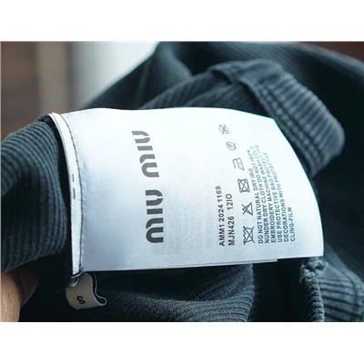 Женская майка в рубчик, экспорт 🩷 MIU MI*U