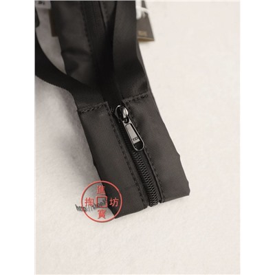 Небольшой удобный рюкзак  The Nort*h Fac*e