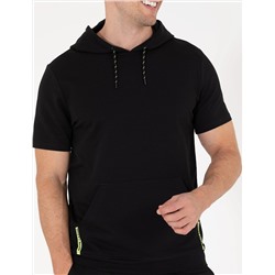 Siyah Regular Fit Kapüşonlu Tişört