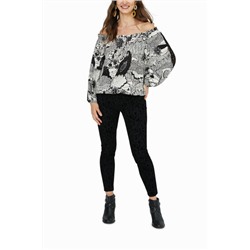 Blusa blanca y negra encaje mangas