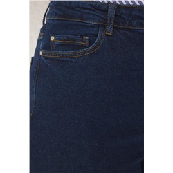 Koyu Mavi Yüksek Bel Pis Uç Detaylı Geniş Paça Comfort Büyük Beden Wide Leg Jeans TBBSS23CJ00009