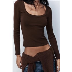 RIBBED LONG SLEEVE T-SHIRT