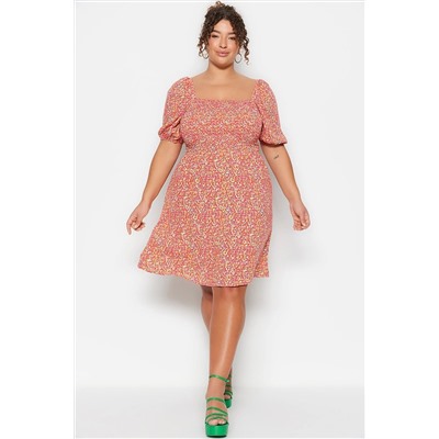 Trendyol Curve Pembe Çiçekli Dokuma Gipeli Elbise TBBSS23AH00093
