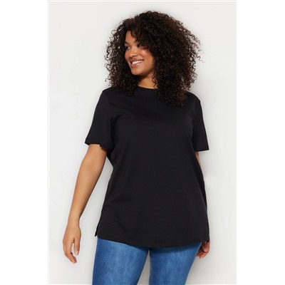 Siyah Boyfriend Bisiklet Yaka Yırtmaçlı %100 Pamuk Örme T-Shirt TBBSS22BF0031
