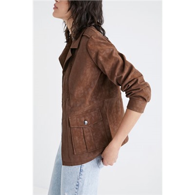 Chaqueta recta bolsillos