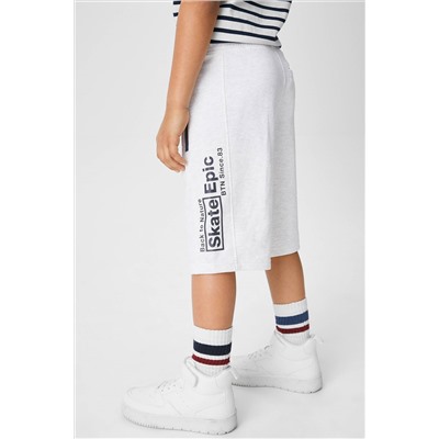 Sweatshorts