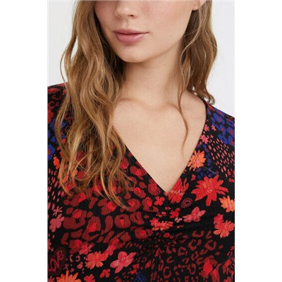 Vestido corto slim flores