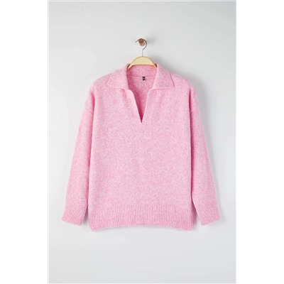 Pembe Polo Yaka Yumuşak Hissiyatlı Triko Kazak TBBAW26AN00024