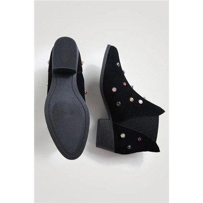 Botines serraje pedrería